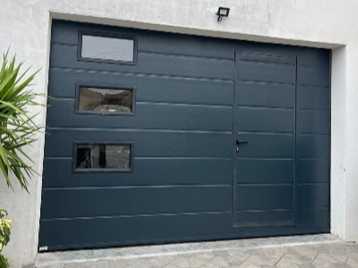 Punim porte automatike me dere dhe dritare Punim porte automatike me dere dhe dritare